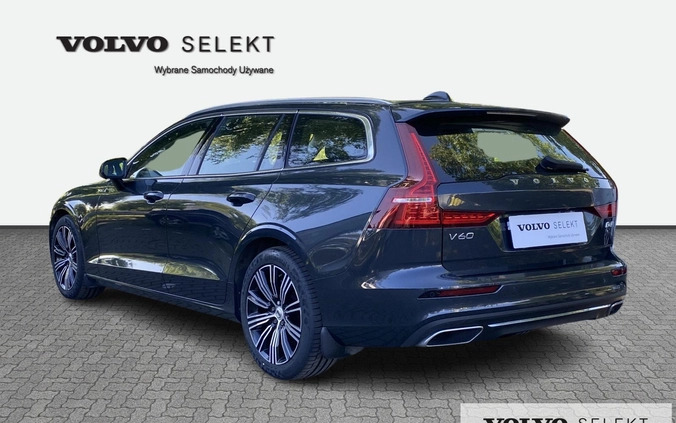 Volvo V60 cena 132900 przebieg: 88195, rok produkcji 2020 z Ciechanów małe 352